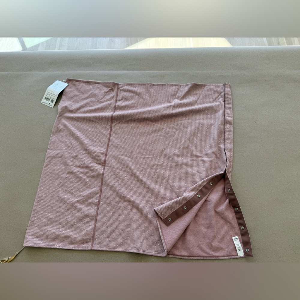 Lululemon Vinyasa Scarf - Dusty Pink —Size OS — NWT - Picture 5 of 9